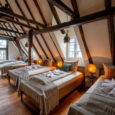 Haus Zum Ring * אדנאו