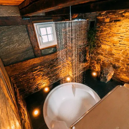 Haus Zum Ring אדנאו