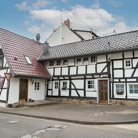 Haus Zum Ring 阿德瑙