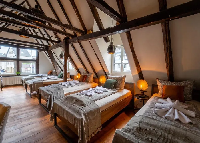 Haus Zum Ring * 아데나우