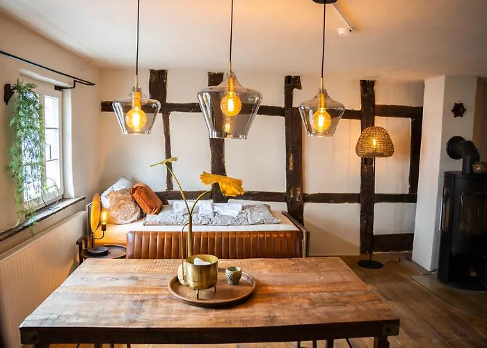 Haus Zum Ring * 아데나우