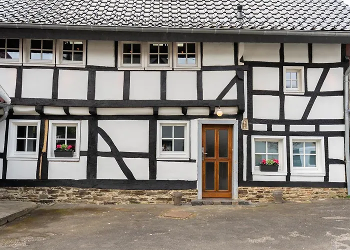 Haus Zum Ring * Adenau